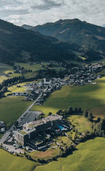 JPEG_Kempinski Das Tirol_Drone Summer
