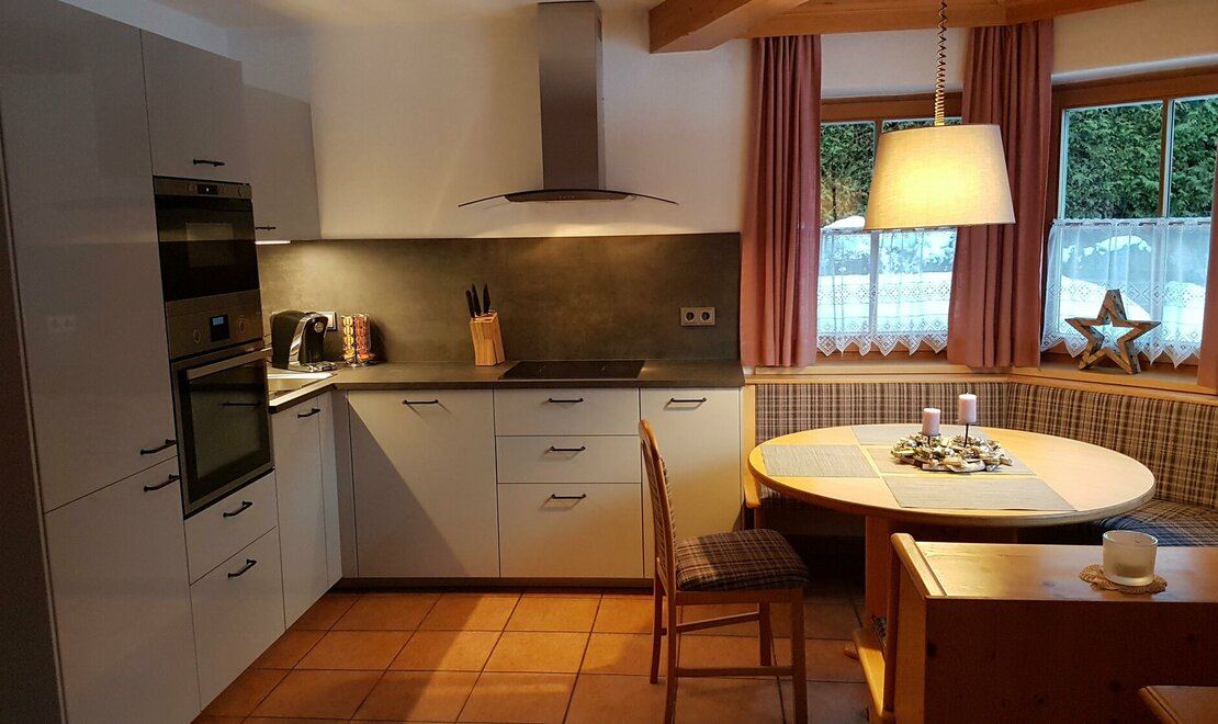 Ferienwohnung Kohlhofen Küche mit Essecke