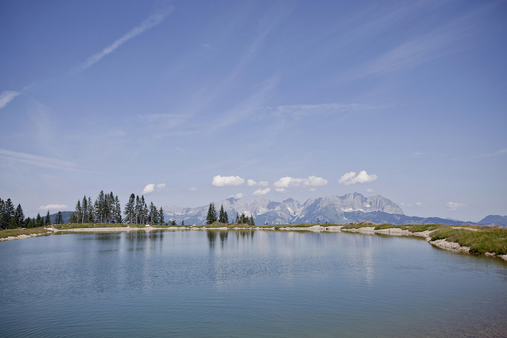 Lake Seidlalm with the Wilder Kaiser mountain range in the background