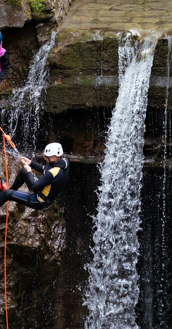 Curlys Canyoning Taxaklamm-16 (1)