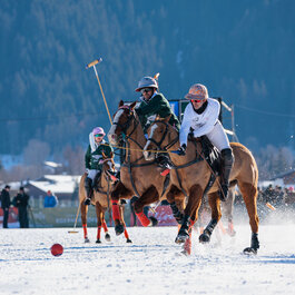Snow Polo Spieler bei einem Turnier in Kitzbühel