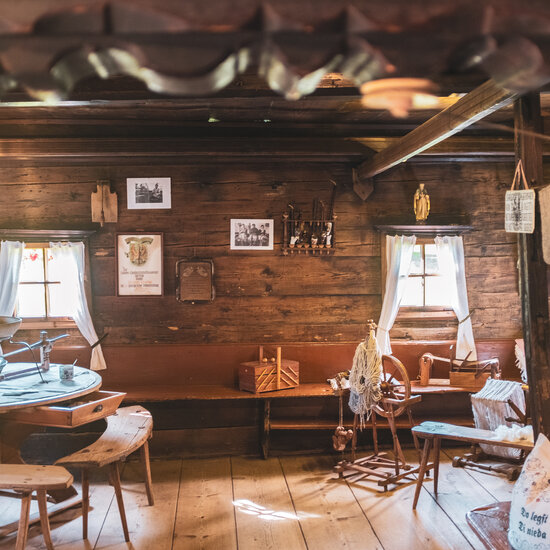 The parlour at the Kitzbühel Farmhouse Museum