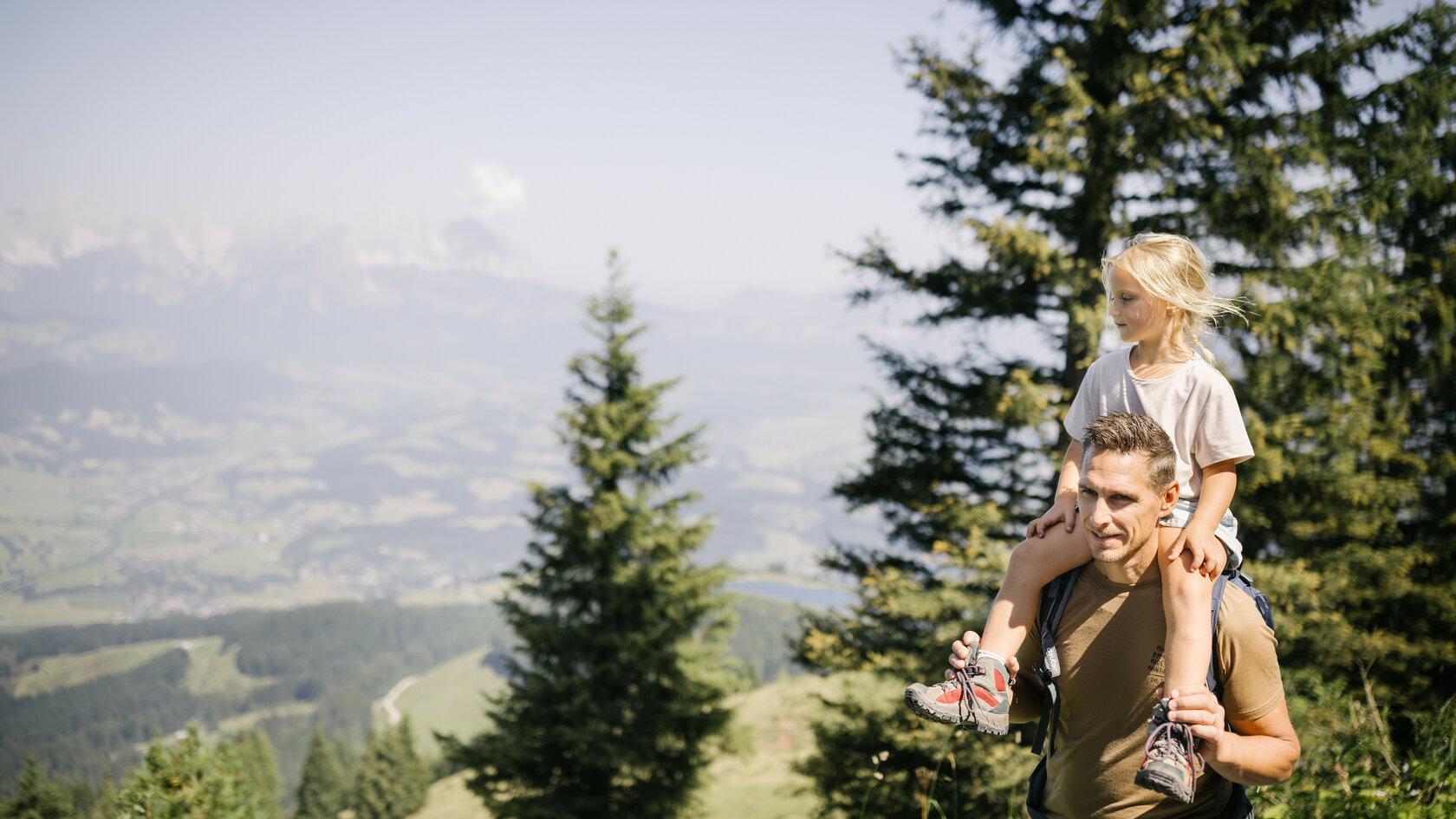 Family Vacation in Kitzbühel - Stunning Views of the Wilder Kaiser