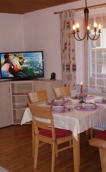 Essbereich- Apartment mit 2 Schlafzimmer