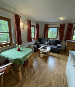 Seebichlhof Apartment 2 " Lebenberg"