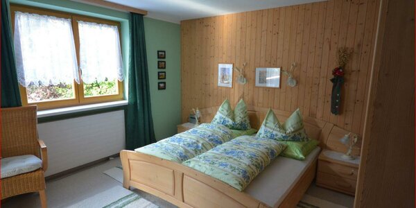 Haus_Schneerose_Jochberg_Doppelzimmer